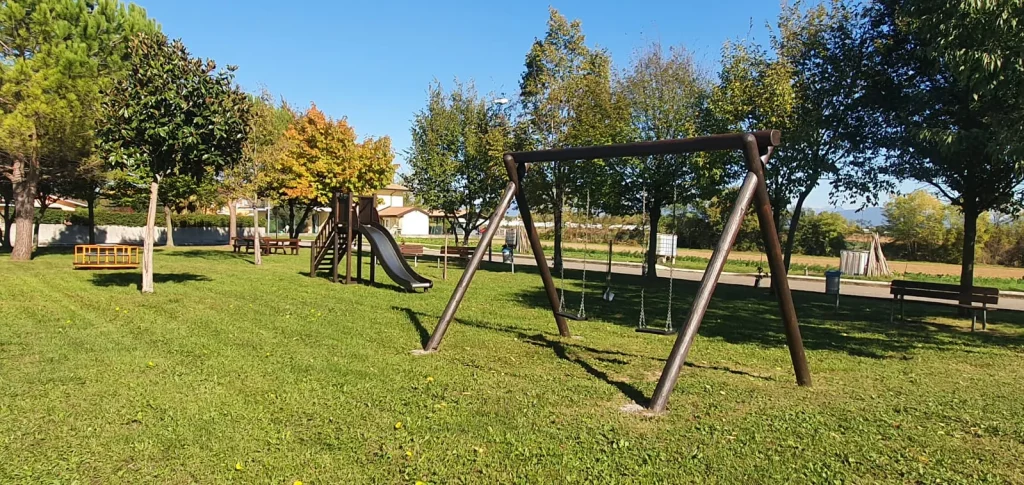 44195 1