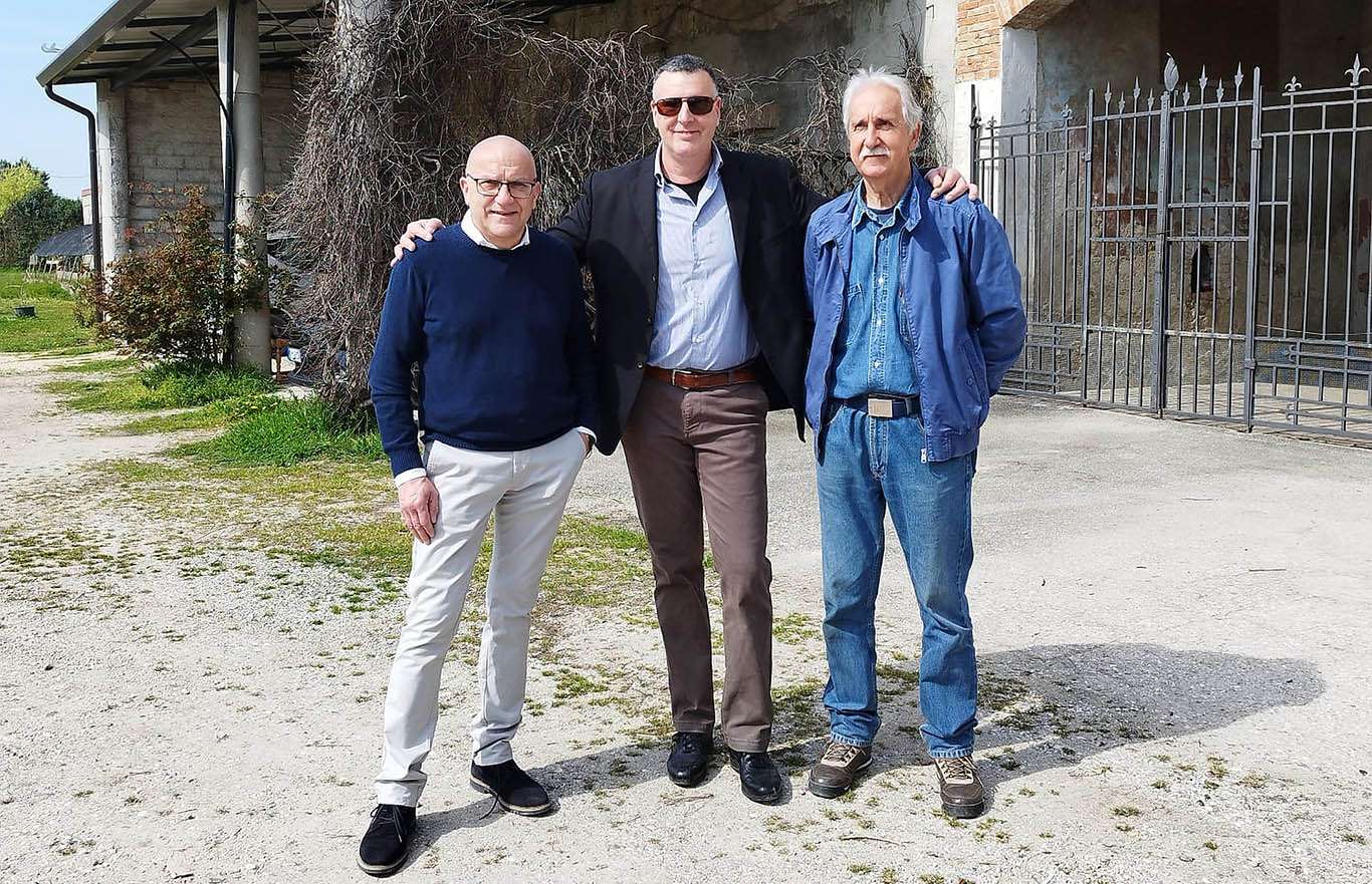 Da sinistra Bearzotti, Urban e il coordinatore della PC Destra Torre, Danilo Bazzeo