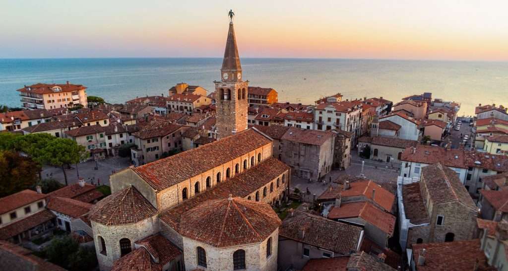 La basilica di Grado vista d'alto