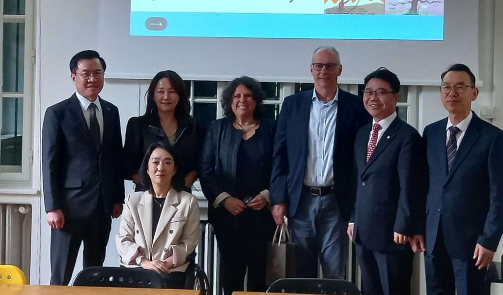 delegazioneSudCorea