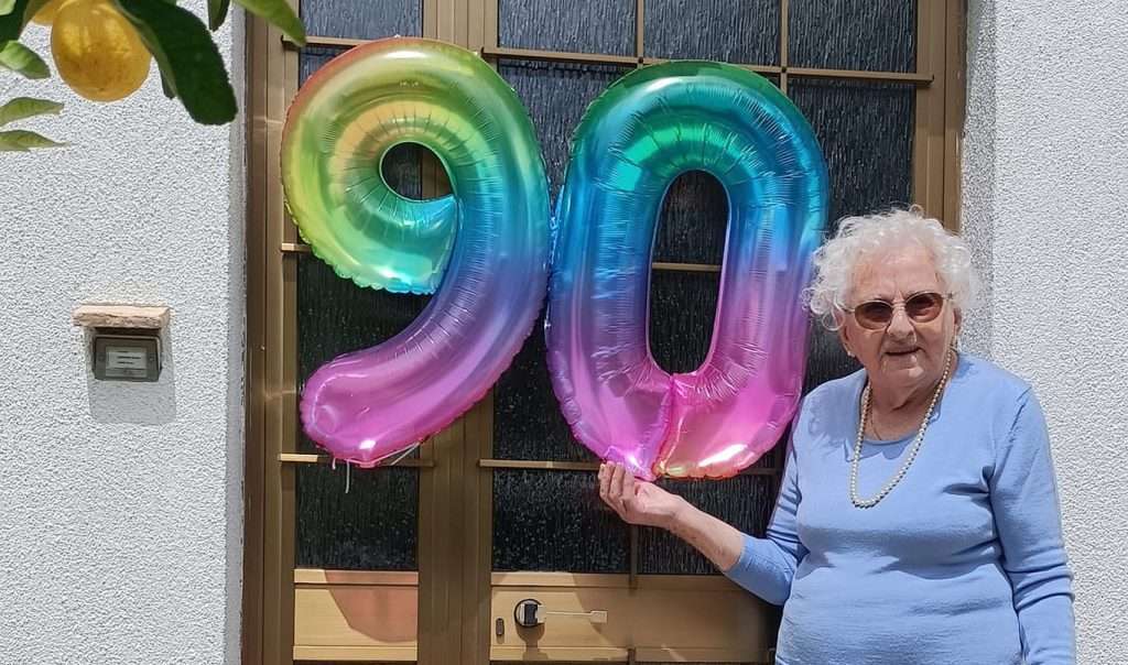 ervina 90 anni 03