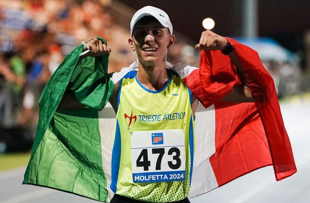 Alessio Coppola in azione sui 5000m di marcia ai Campionati Italiani Allievi 1