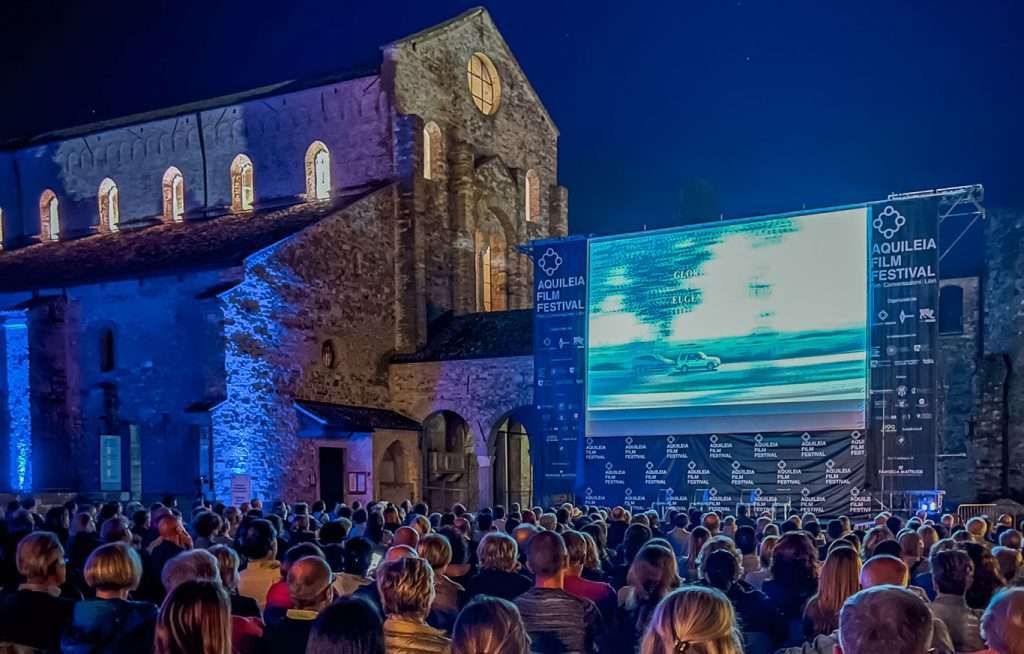 Ifoto piazza N. Oleotto IMG 7637