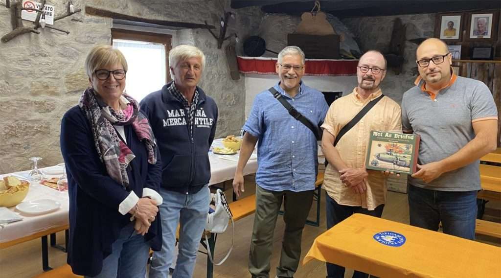 Allen Green Egar Arroyo Gian Franco Specia Franco Beccari e direttivo Pro Loco Valle