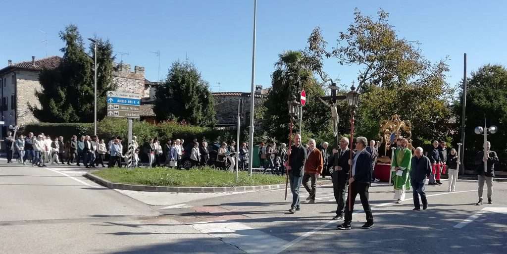 strassoldo processione 03