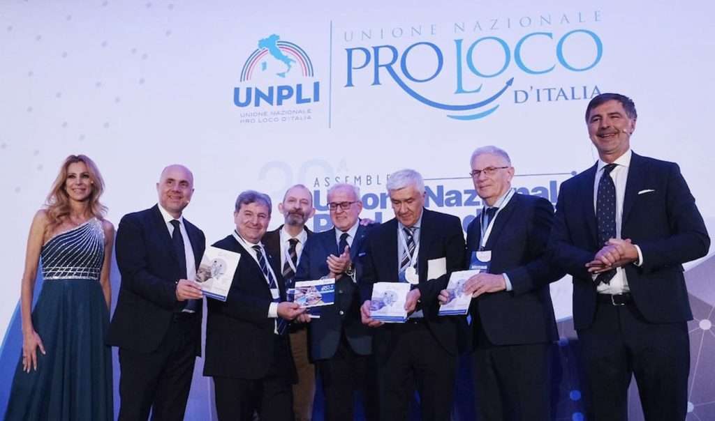 presentazione della tessera a Roma con autorita