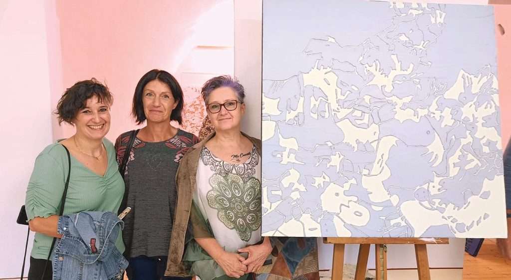 a DA SX Mascia Maya Magda