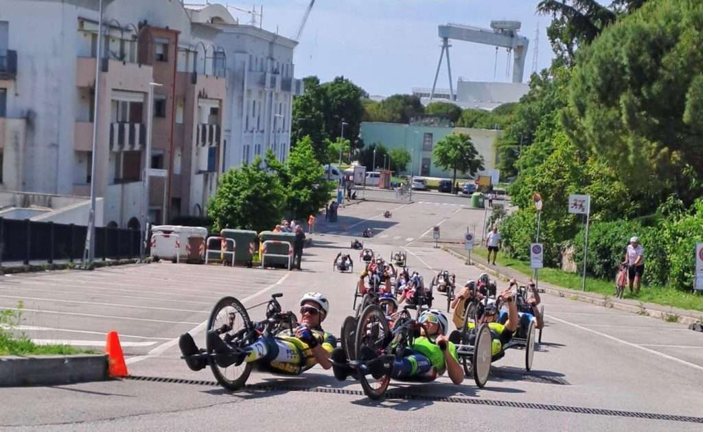 Hand bike
