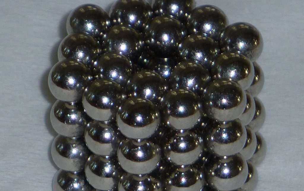 Sfere magnetiche in lega di Neodimio Ferro Boro