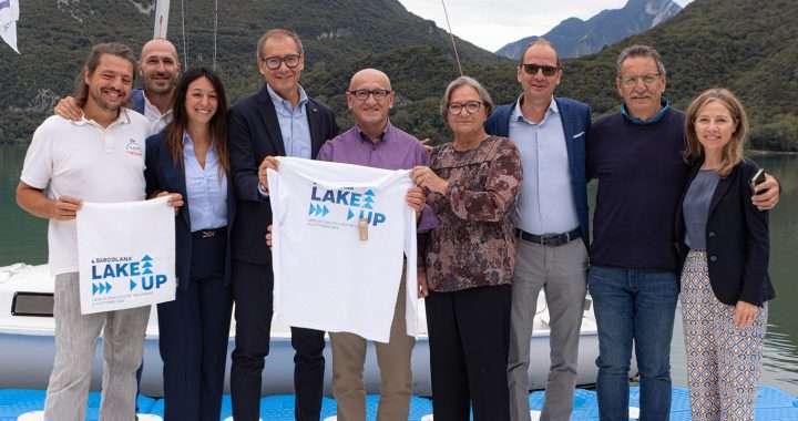 Barcolana Lake Up