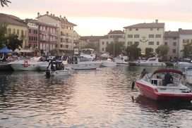 lucciolata sul mare 01