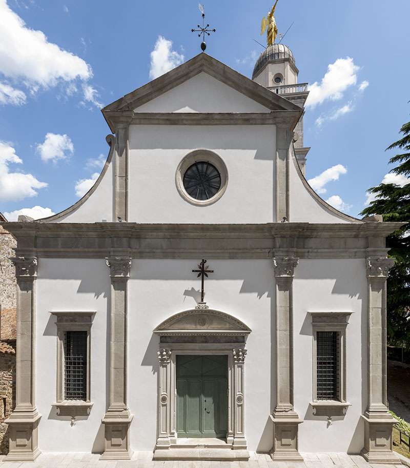 ChiesaSMCastello intera