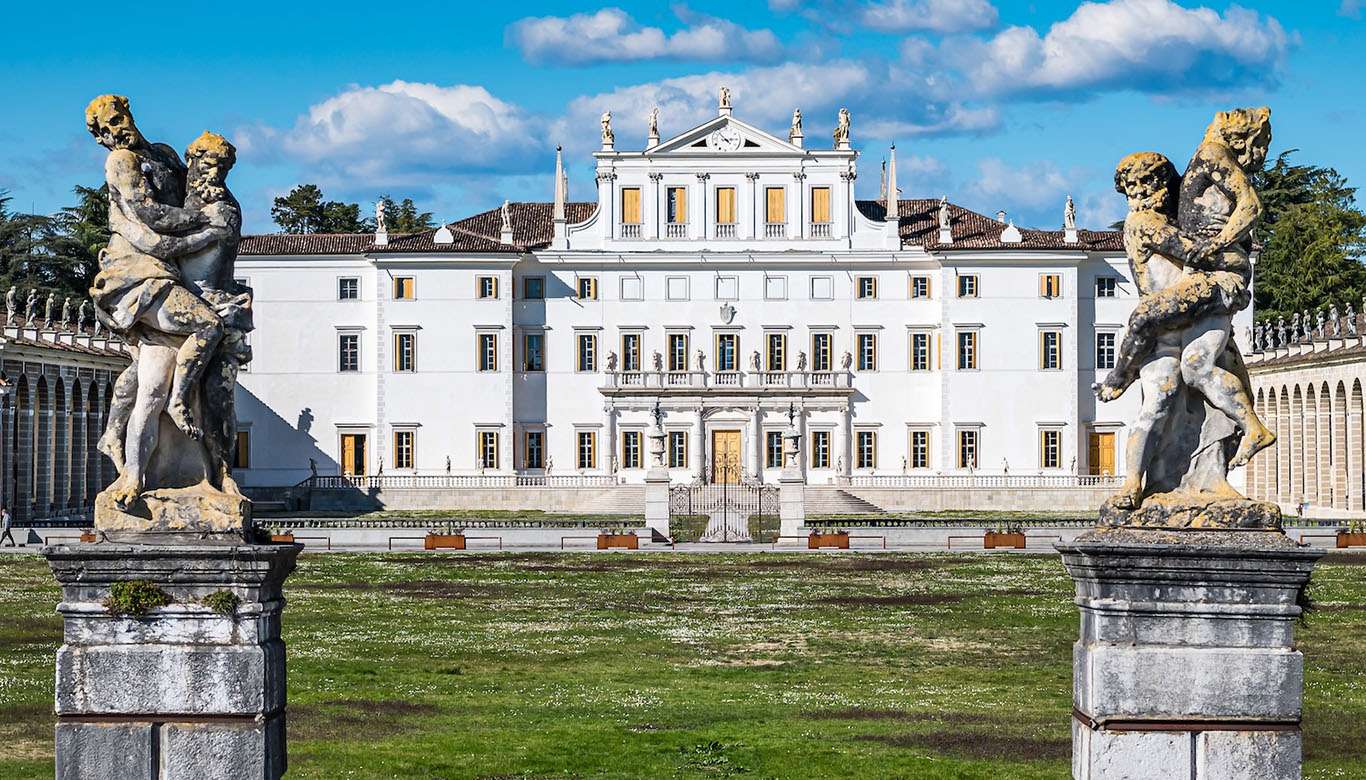 VillaManin1