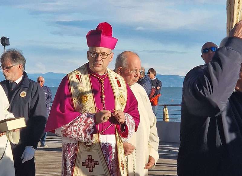 madonna del rosario 01