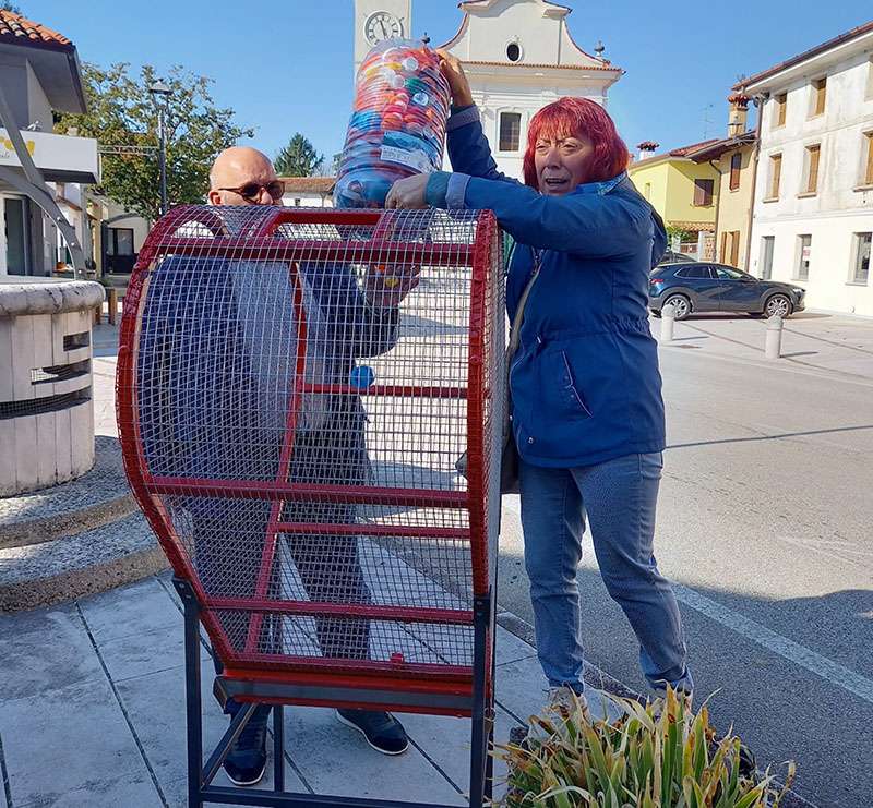 joannis solidarieta tappi 02