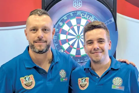 a freccette 2025 pedro con pizzetto alex giovane
