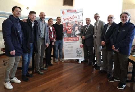 baviselaNatale25presentazione