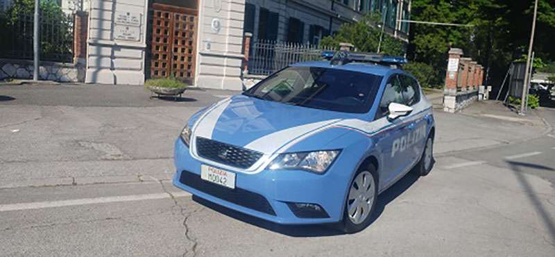 gorizia un equipaggio squadra volante