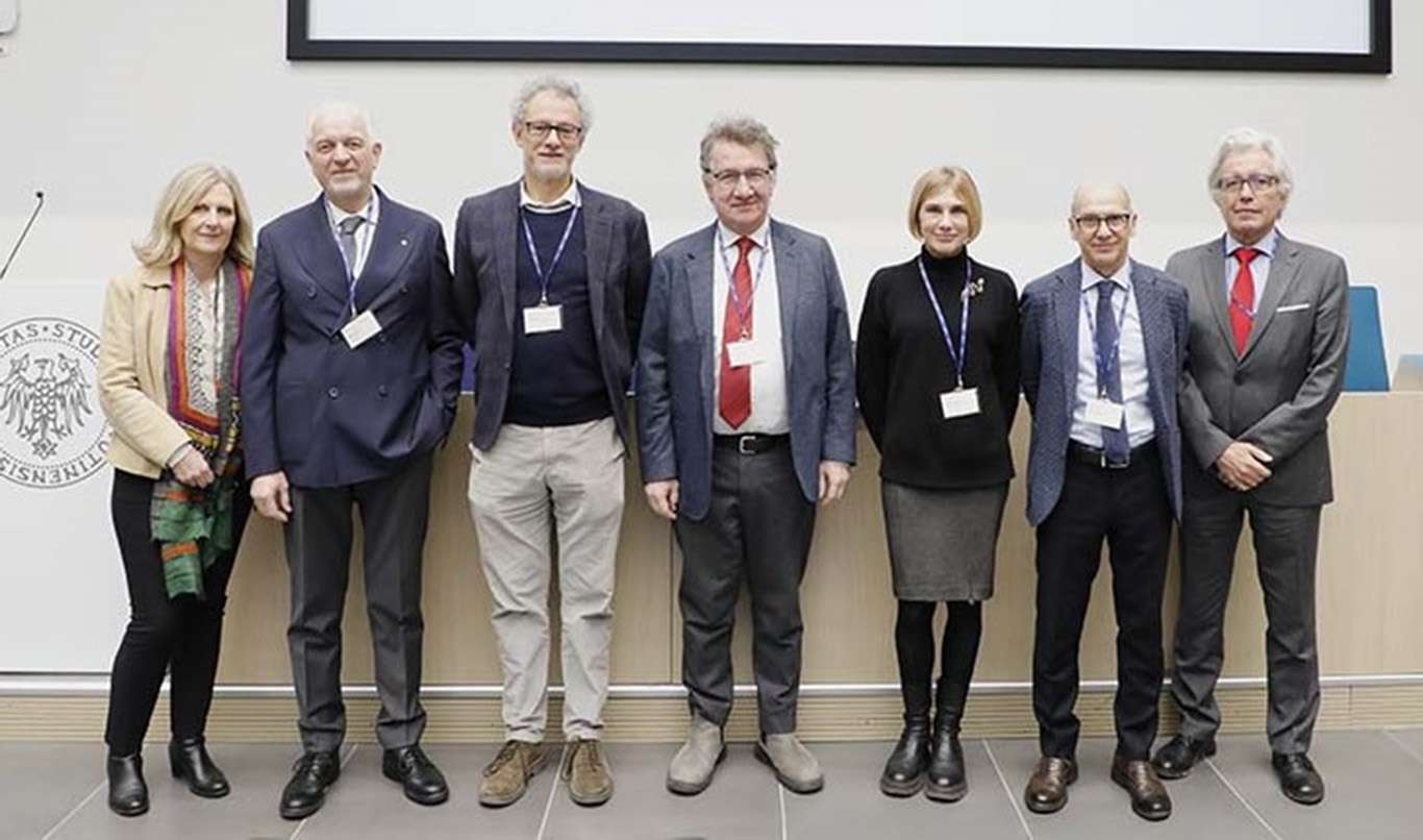 Da sinistra Maria Chiarvesio Luigino Pozzo Angelo Montanari Franco Bonollo Ketty Segatti Roberto Pinton ex rettore Universita di Udine Luca Fabbri direttore generale iNEST