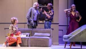 Vicini di casa cast Laila Pozzo