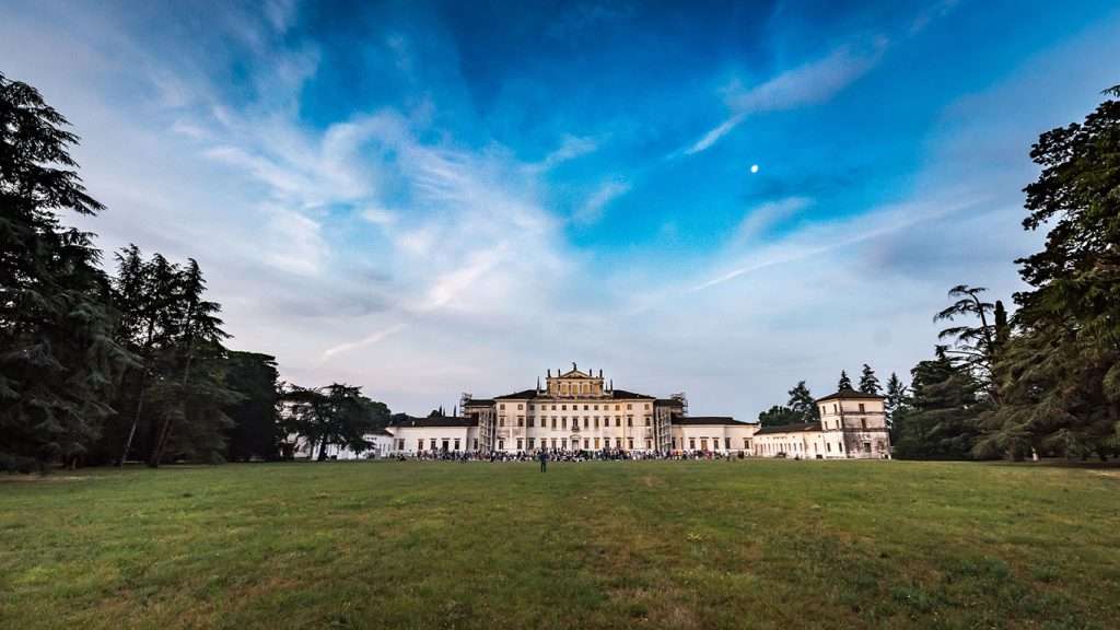 ESTERNO VILLA MANIN