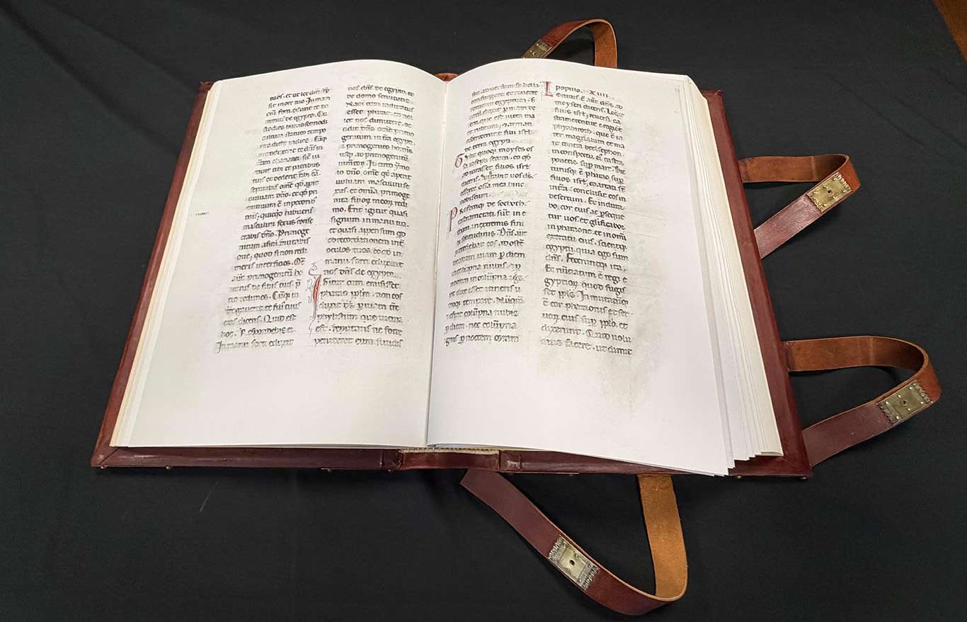 libro aperto