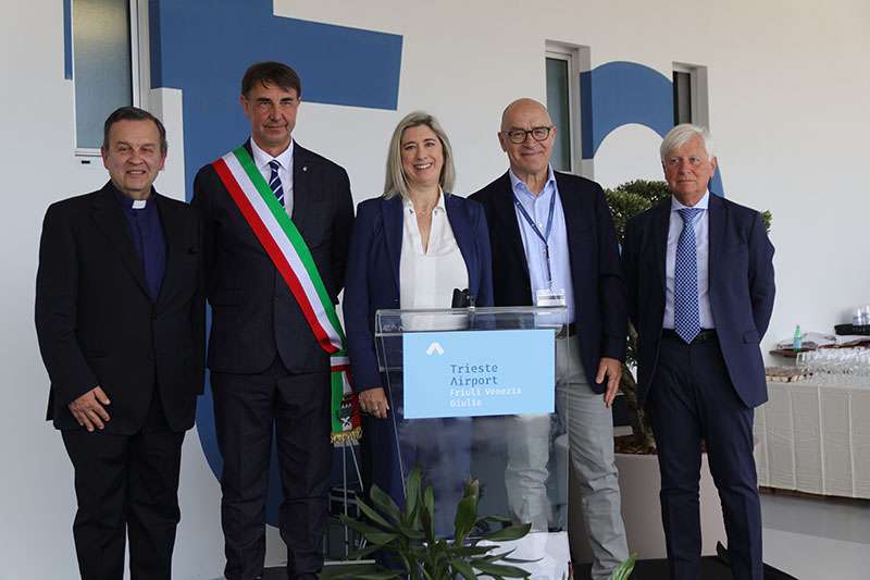 Mons. Ignazio Sudoso Sindaco M.Benvenuto Assessore C. Amirante Presidente A.Marano RUP S.Vatta