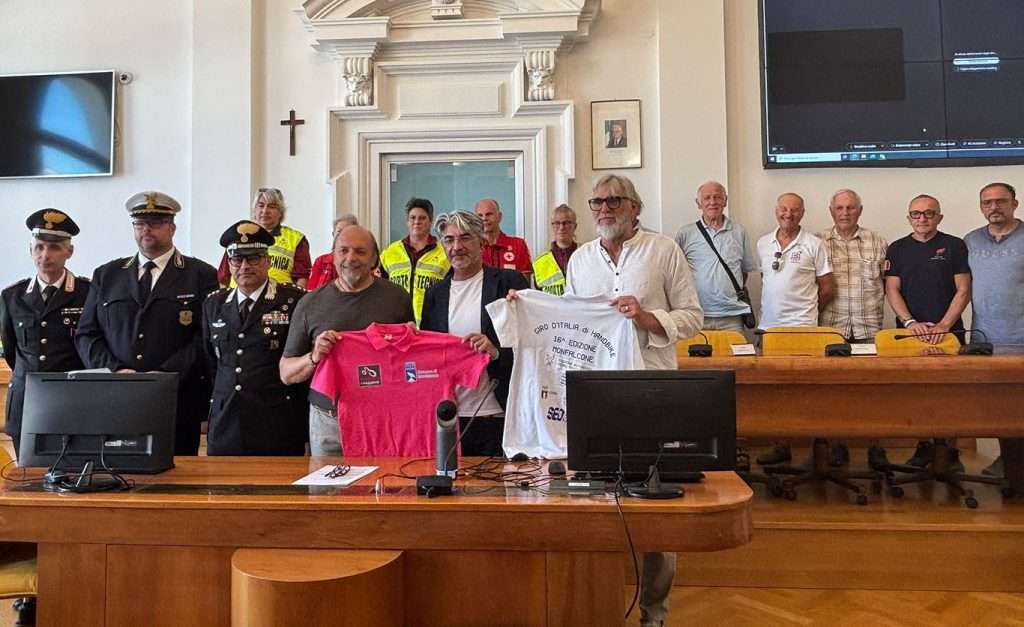 Handbike conf stampa 2026