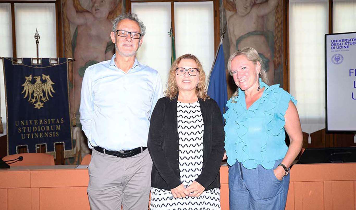 Da sinistra Angelo Montanari Lydia Alessio Vern ed Elena DOrlando
