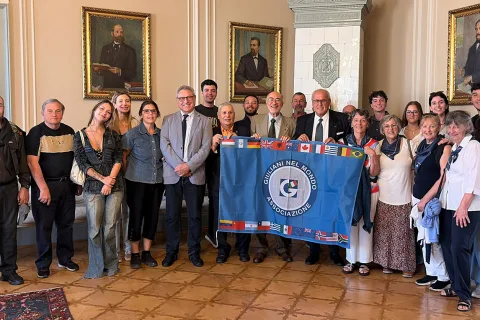 Giuliani nel mondo
