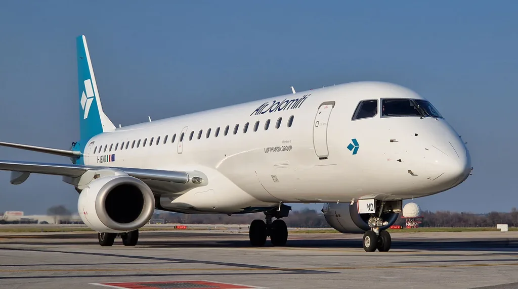E190 AirDolomiti Trieste Airport