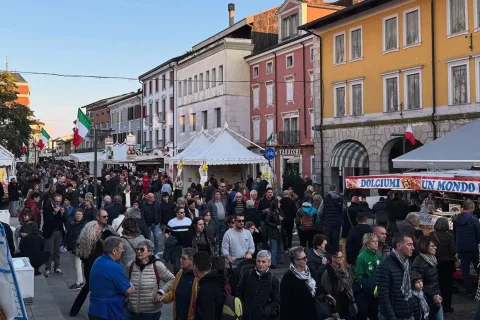 PiazzaFiera2025