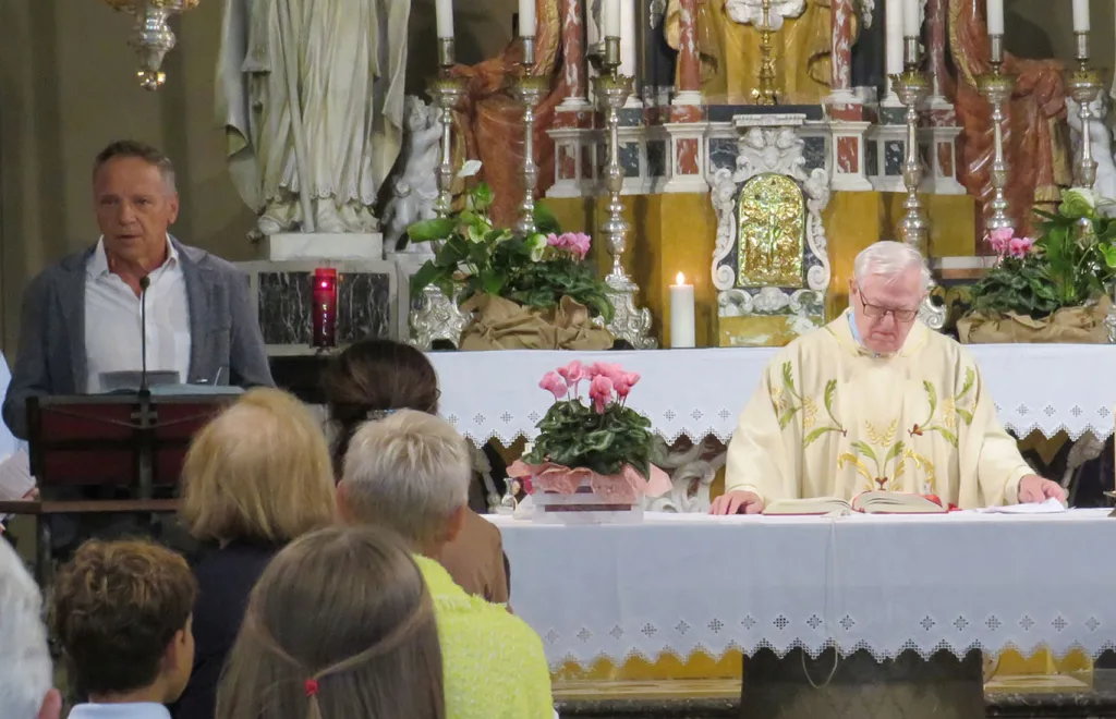 padre claudio 02
