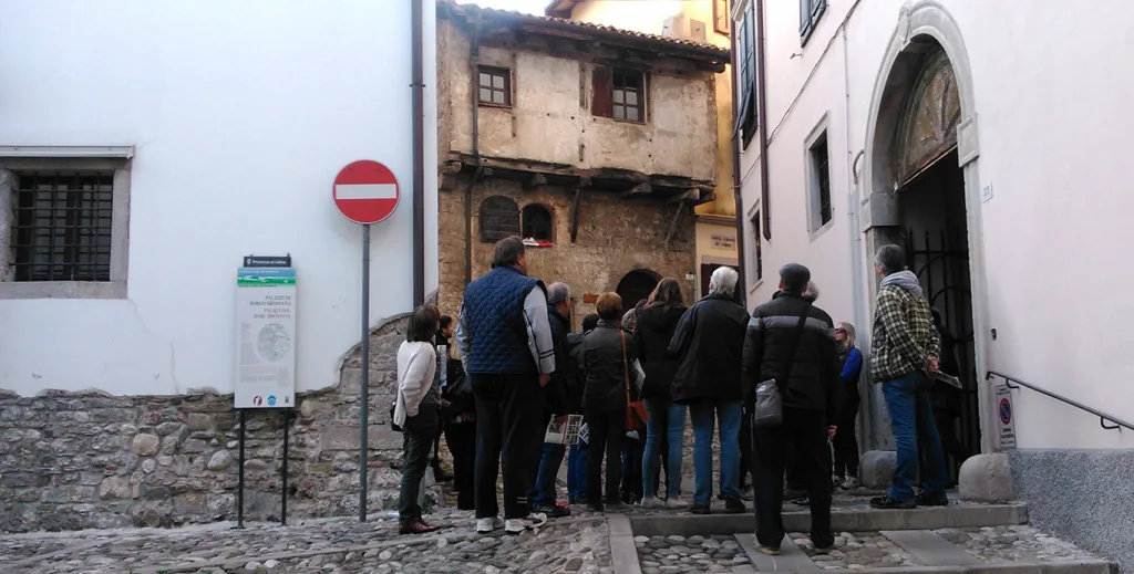 trekking urban